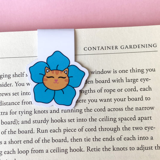 Toby the Ginger Cat Bloom magnetic bookmark